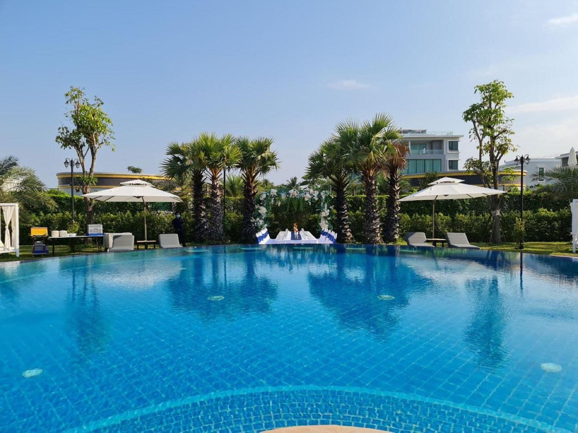 קמפוט Castle Bayview Resort & Spa מראה חיצוני תמונה
