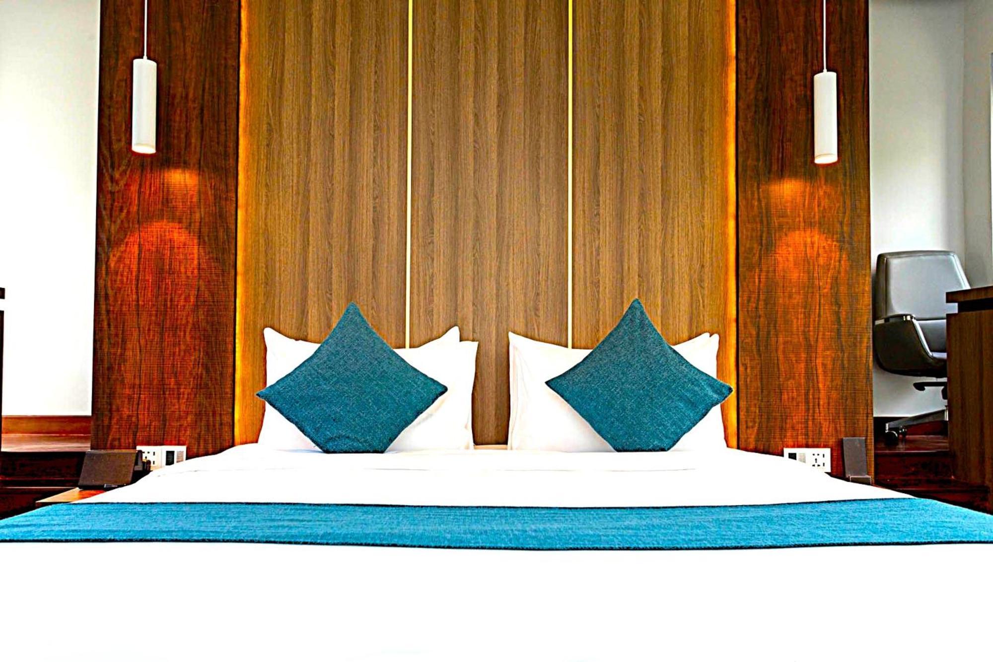 קמפוט Castle Bayview Resort & Spa מראה חיצוני תמונה