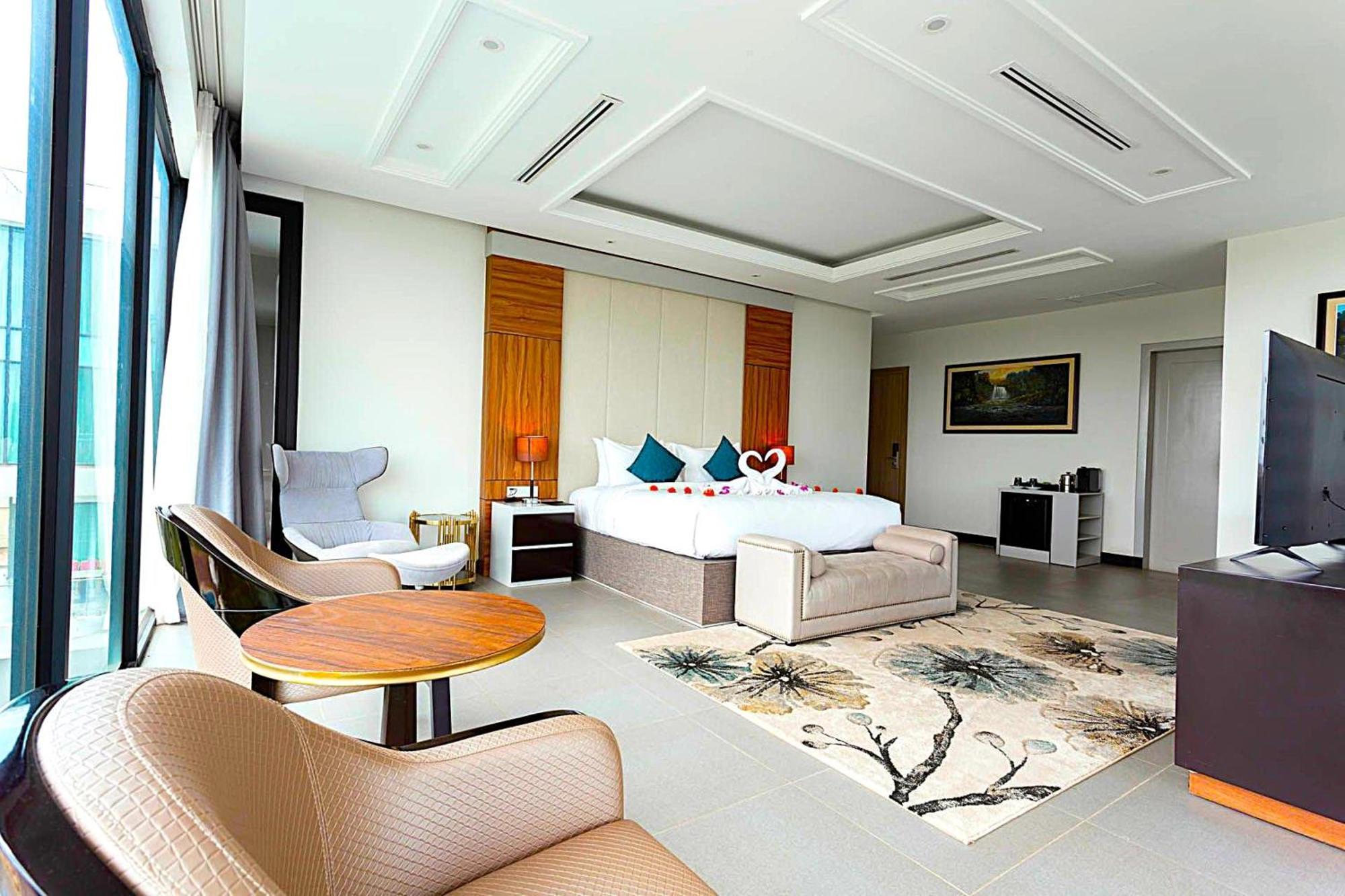 קמפוט Castle Bayview Resort & Spa מראה חיצוני תמונה