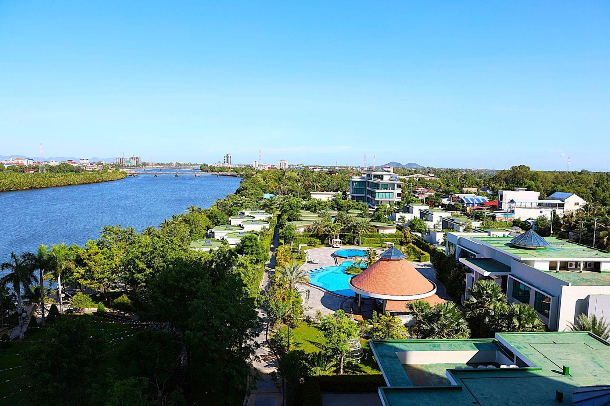 קמפוט Castle Bayview Resort & Spa מראה חיצוני תמונה